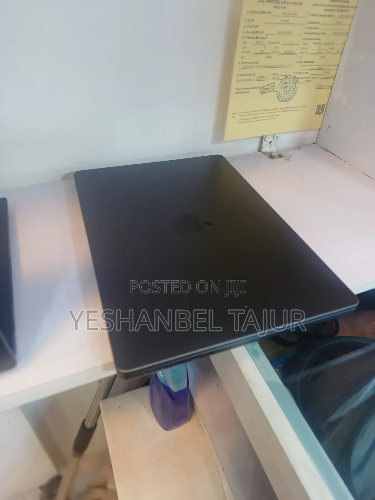 New Laptop Apple MacBook Pro 2025 M5 14-inch 16GB Apple M5 Pro SSD 1T