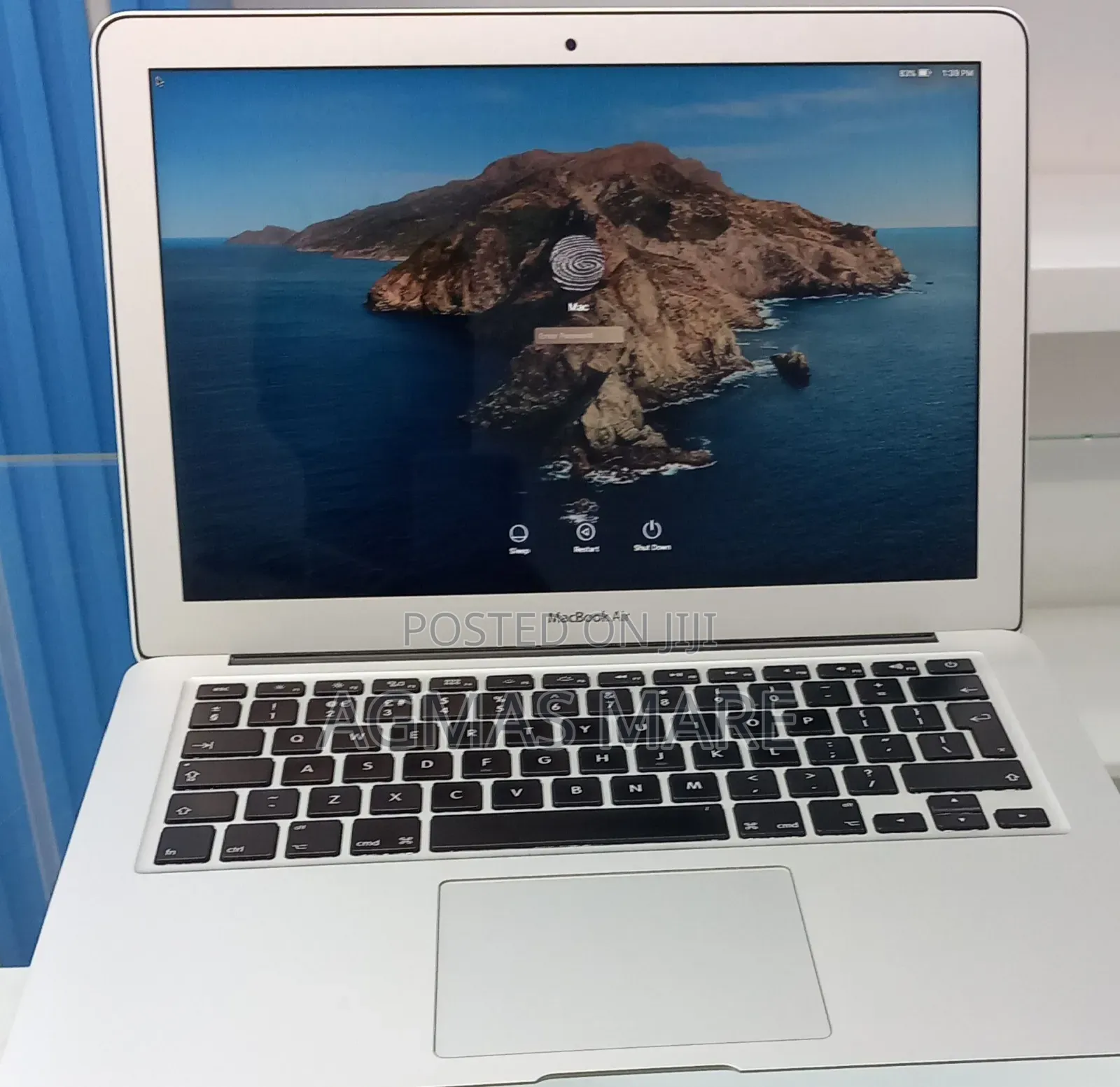 New Laptop Apple MacBook Air 2017 8GB Intel Core i5 SSD 128GB