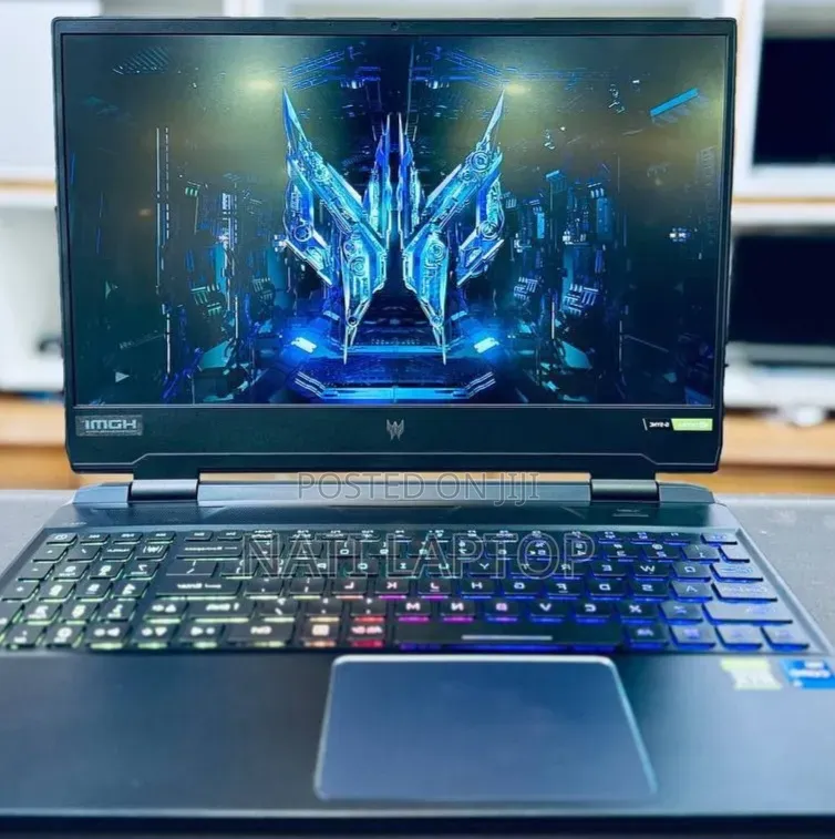 New Laptop Acer Predator Helios 300 16GB Intel Core i9 SSD 512GB