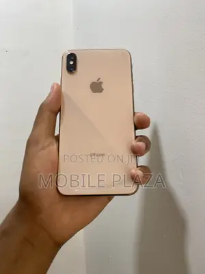 Apple iPhone XS Max 64 GB Gold