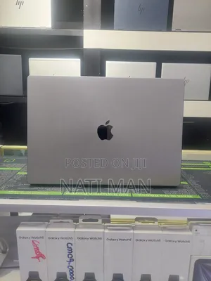 Laptop Apple MacBook Pro 2021 M1 16GB Apple M1 Pro SSD 512GB