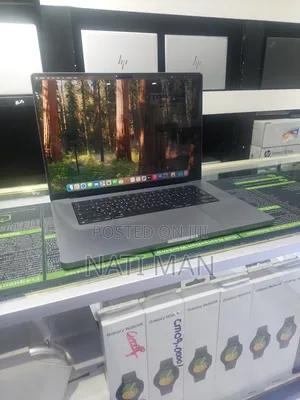 Laptop Apple MacBook Pro 2021 M1 16GB Apple M1 Pro SSD 512GB