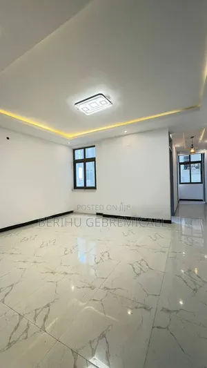 2bdrm Apartment in ጎፋ, Kolfe Keranio for rent