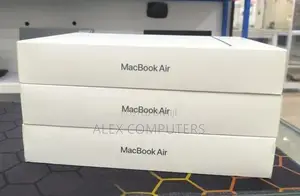 New Laptop Apple MacBook 16GB Apple M5 SSD 512GB