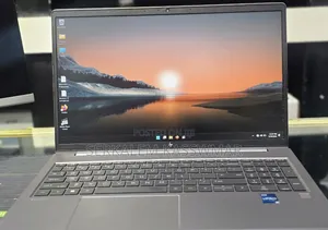 New Laptop HP ZBook 15 16GB Intel Core i7 SSD 512GB