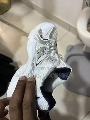 Original New Balance Shoe for Men and Women