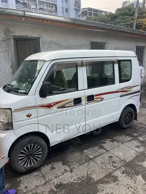 Suzuki Every Wagon 2006 White