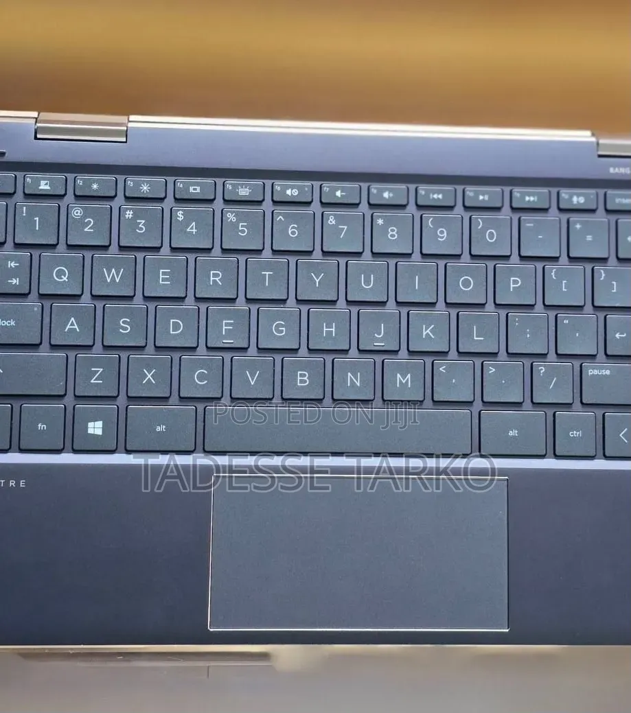 New Laptop HP Spectre 16GB Intel Core i7 SSD 512GB