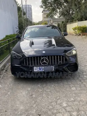 Mercedes-Benz C180 2018 Black