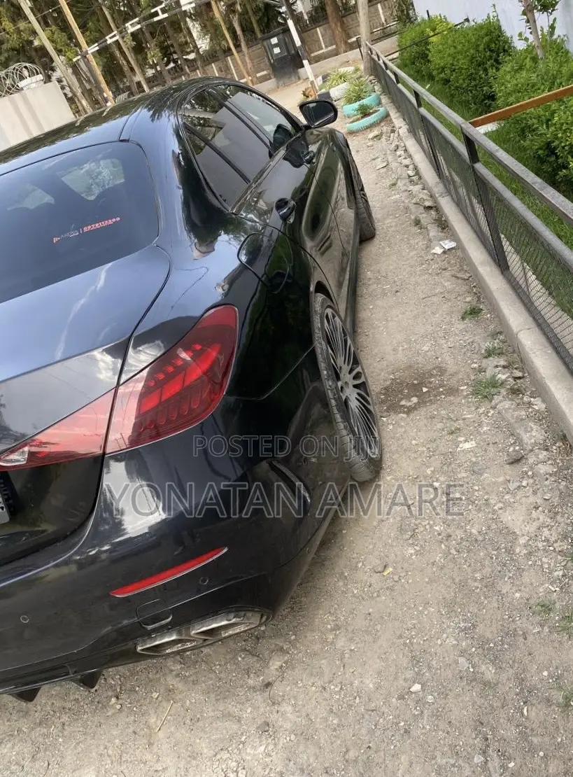 Mercedes-Benz C180 2018 Black
