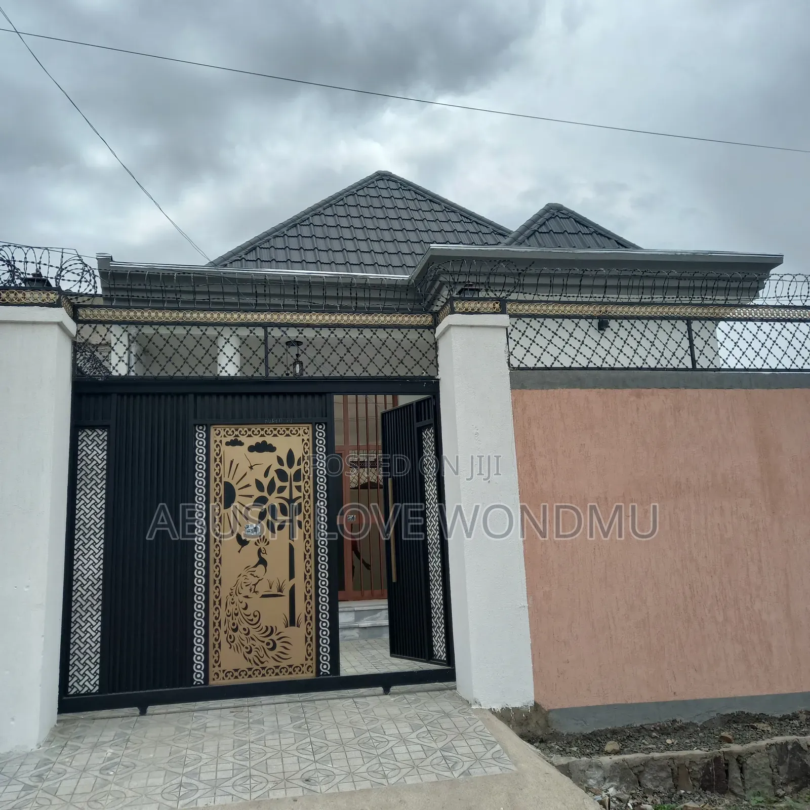 3bdrm House in ጎጊል, Yeka for sale