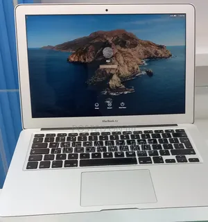 New Laptop Apple MacBook Air 2017 8GB Intel Core i5 SSD 128GB