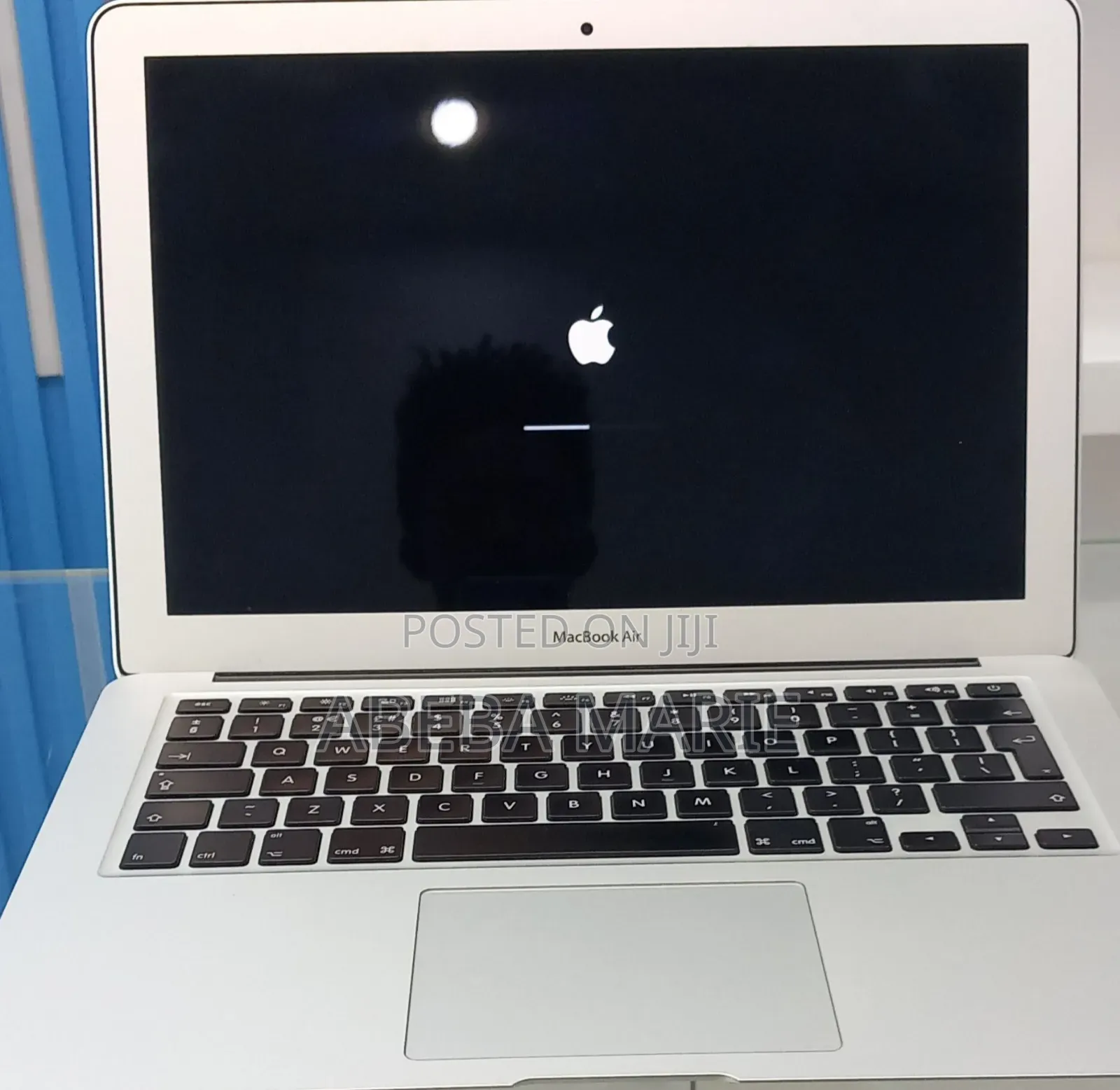 New Laptop Apple MacBook Air 2017 8GB Intel Core i5 SSD 128GB