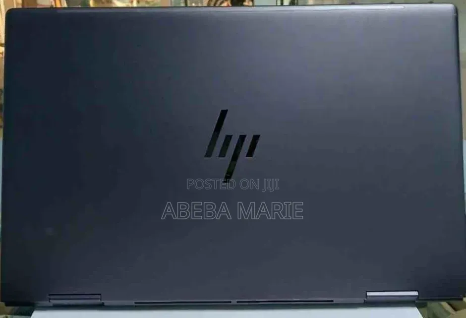 New Laptop HP Envy X360 8GB AMD Ryzen 7 SSD 512GB