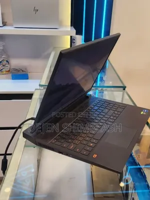 New Laptop Dell G15 5511 16GB Intel Core i7 SSD 512GB