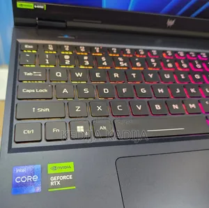 New Laptop Acer Predator Helios 300 16GB Intel Core i9 SSD 1T