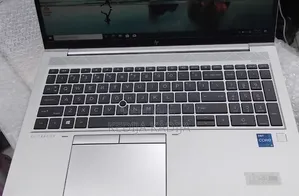New Laptop HP EliteBook 850 G8 16GB Intel Core i5 SSD 512GB