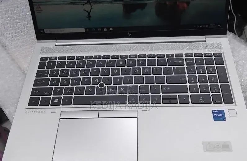 New Laptop HP EliteBook 850 G8 16GB Intel Core i5 SSD 512GB