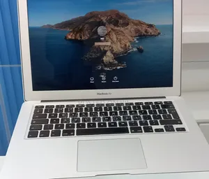 New Laptop Apple MacBook Air 2017 8GB Intel Core i5 SSD 128GB