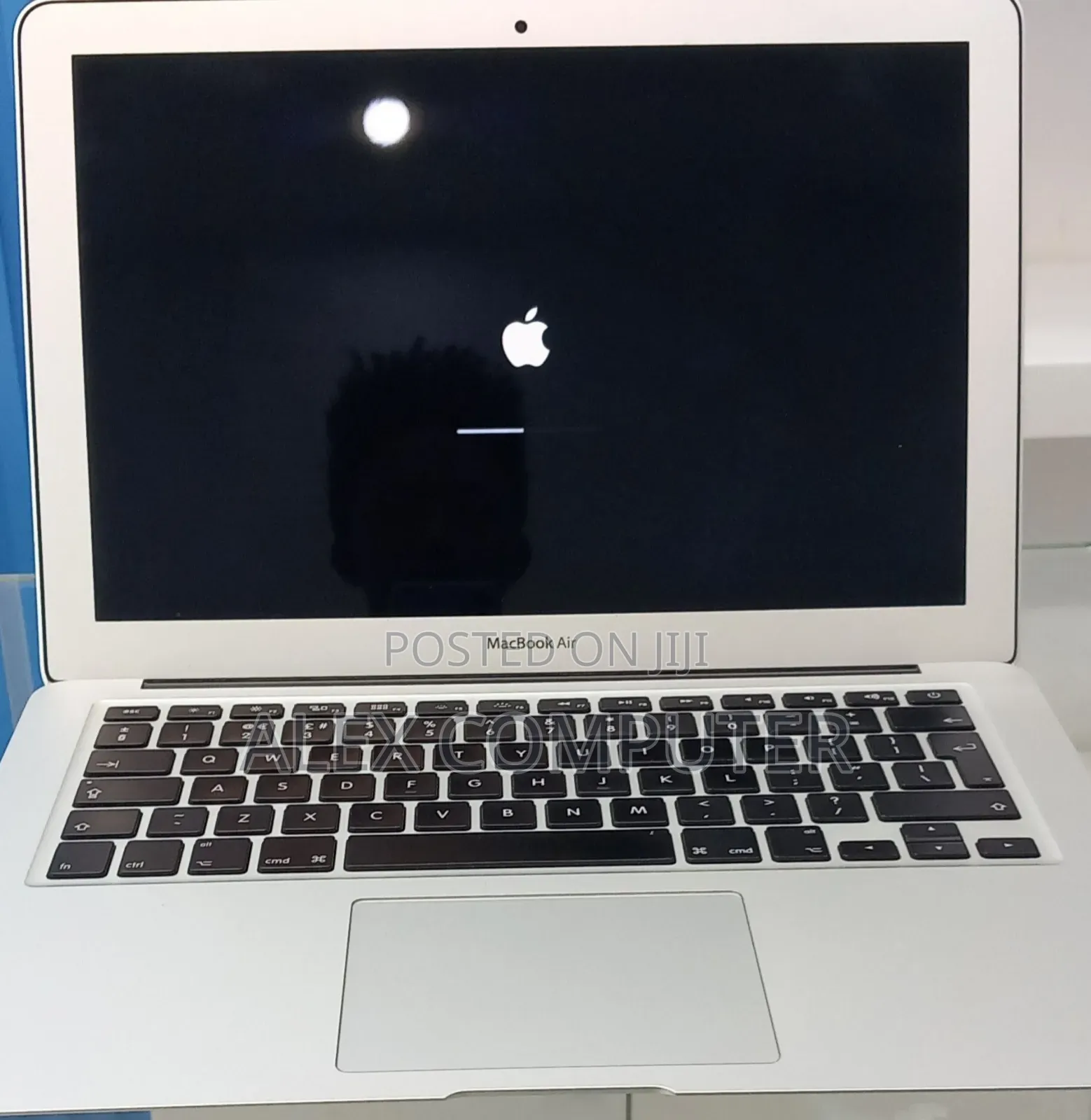 New Laptop Apple MacBook Air 2017 8GB Intel Core i5 SSD 128GB
