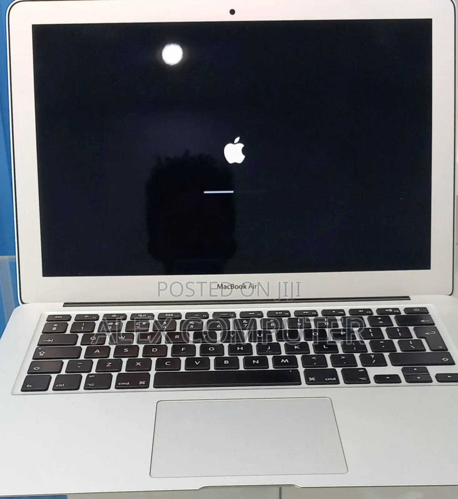New Laptop Apple MacBook Air 2017 8GB Intel Core i5 SSD 128GB