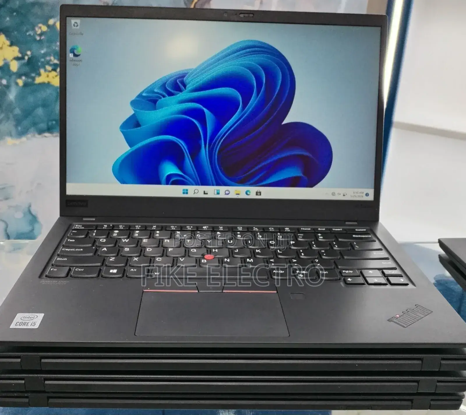 New Laptop Lenovo ThinkPad X1 Carbon 8GB Intel Core i5 SSD 512GB