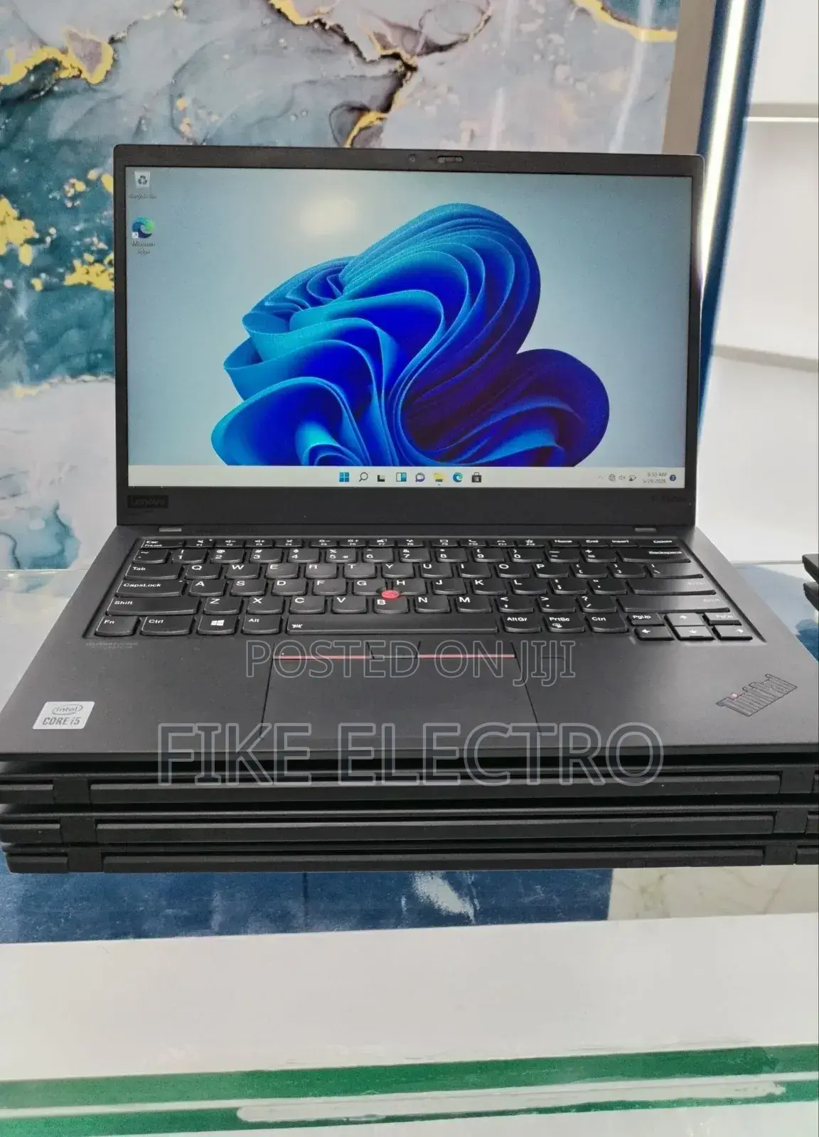 New Laptop Lenovo ThinkPad X1 Carbon 8GB Intel Core i5 SSD 512GB
