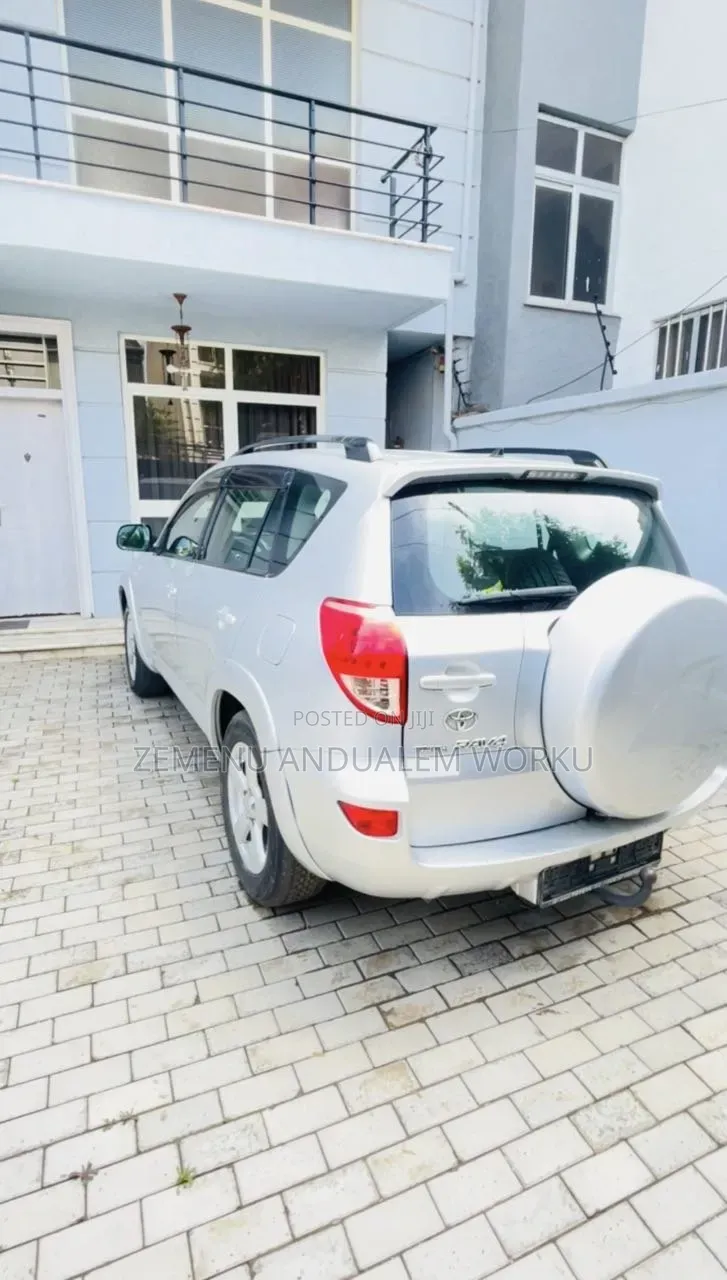 Toyota RAV4 2007 Silver