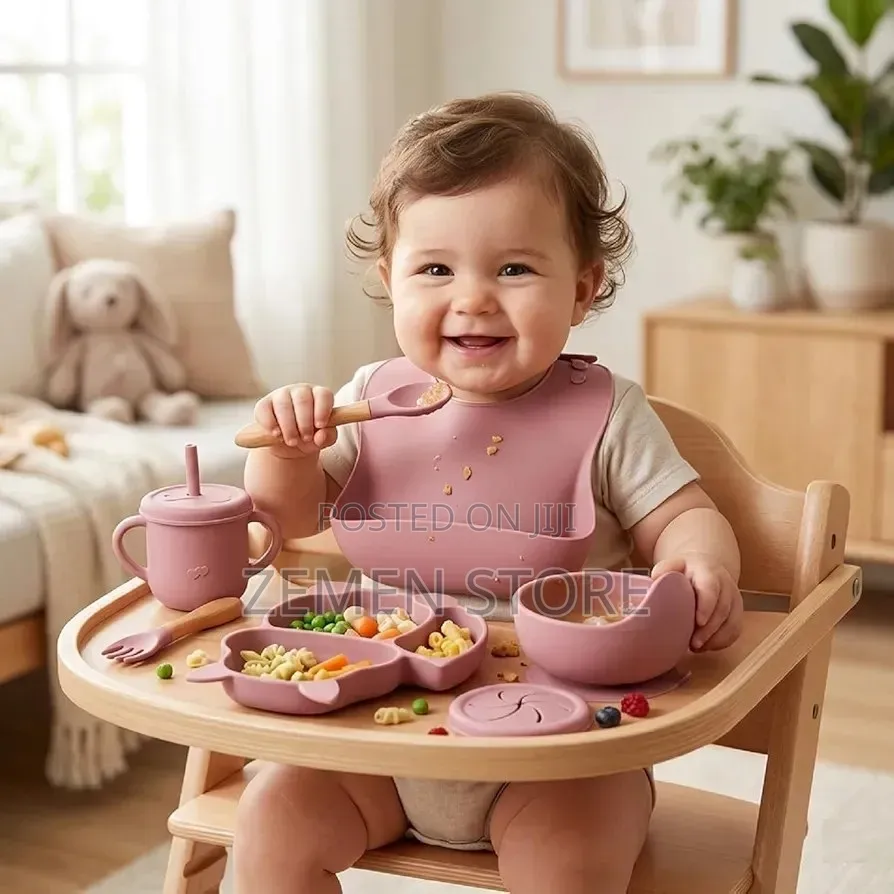 6 PCS Baby Feeding Set ባለ 6 ፍሬ የህፃናት የሲሊኮን የምግብ ዕቃ