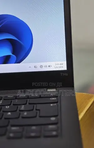 New Laptop Lenovo ThinkPad T14s Gen 2 16GB Intel Core i7 SSD 512GB