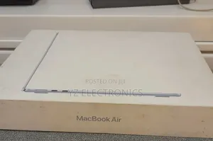 New Apple MacBook Air 2025 M4 13-inch 16GB Intel Core i7 SSD 256GB