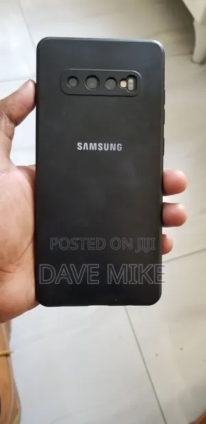 New Samsung Galaxy S10 Plus 128 GB Black