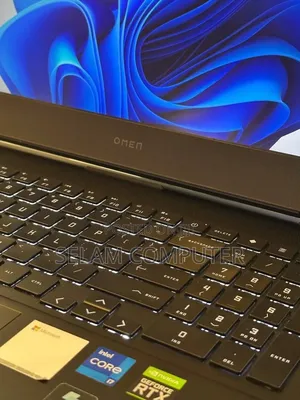 New Laptop HP Omen 15 16GB Intel Core i7 SSD 512GB