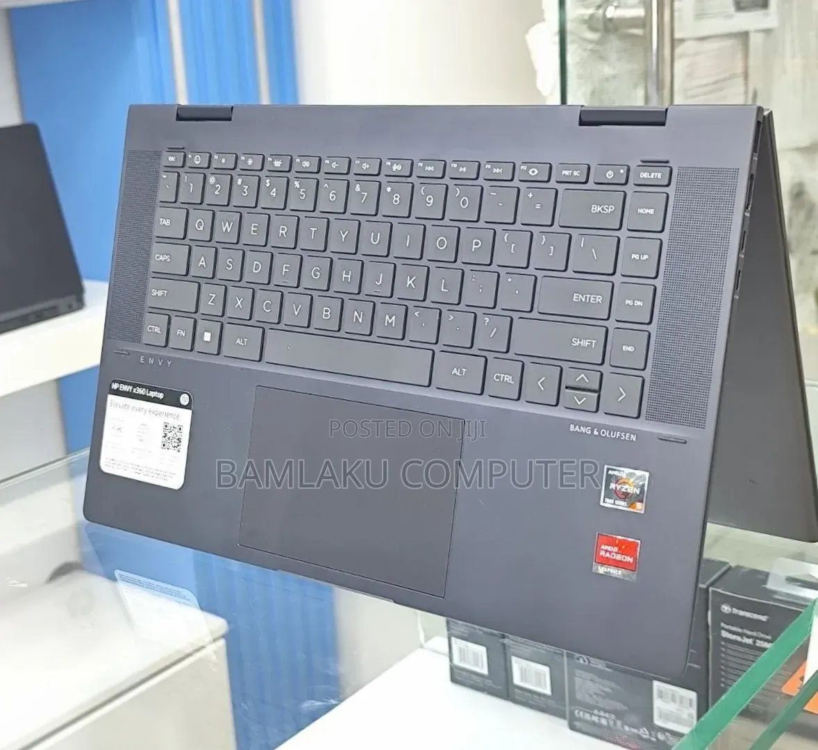 New Laptop HP Envy X360 8GB AMD Ryzen 5 SSD 256GB