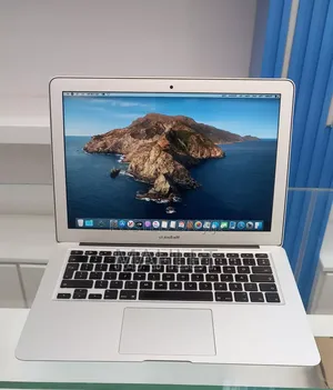 New Laptop Apple MacBook Air 2017 8GB Intel Core i5 SSD 128GB