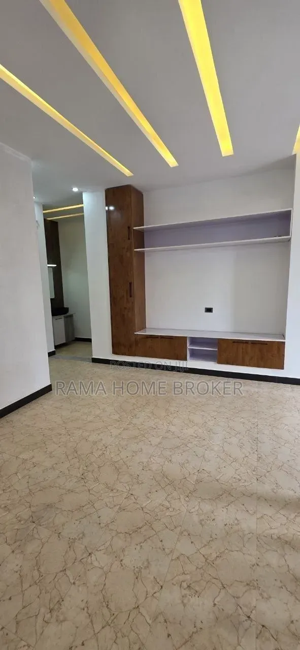 Furnished 6bdrm House in ሲምሲ አካባቢ, Yeka for sale