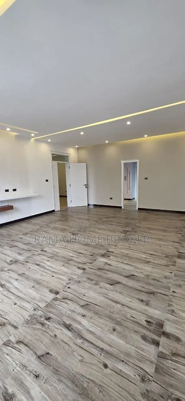 Furnished 6bdrm House in ሲምሲ አካባቢ, Yeka for sale