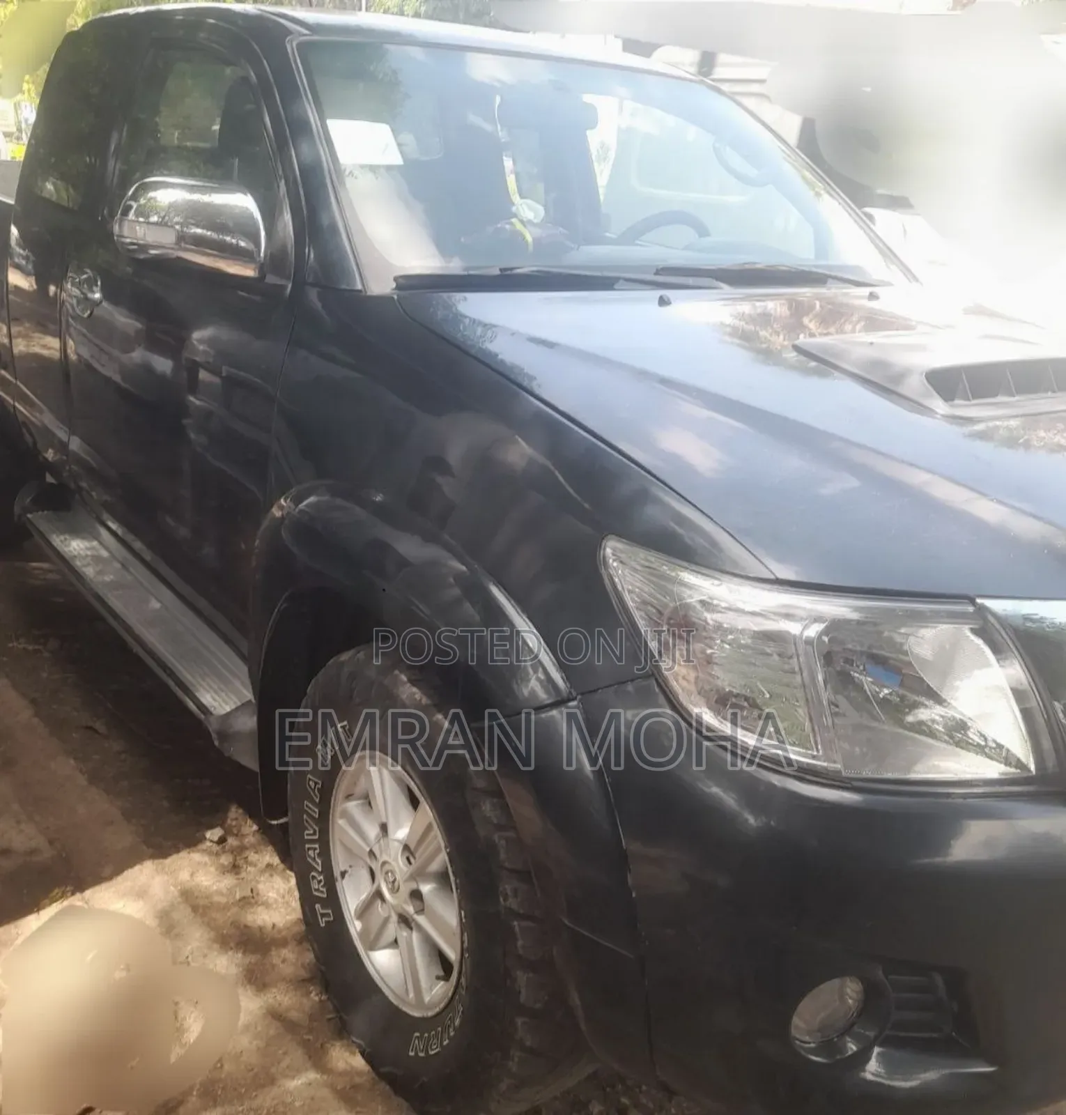 Toyota Hilux 2013 Gray