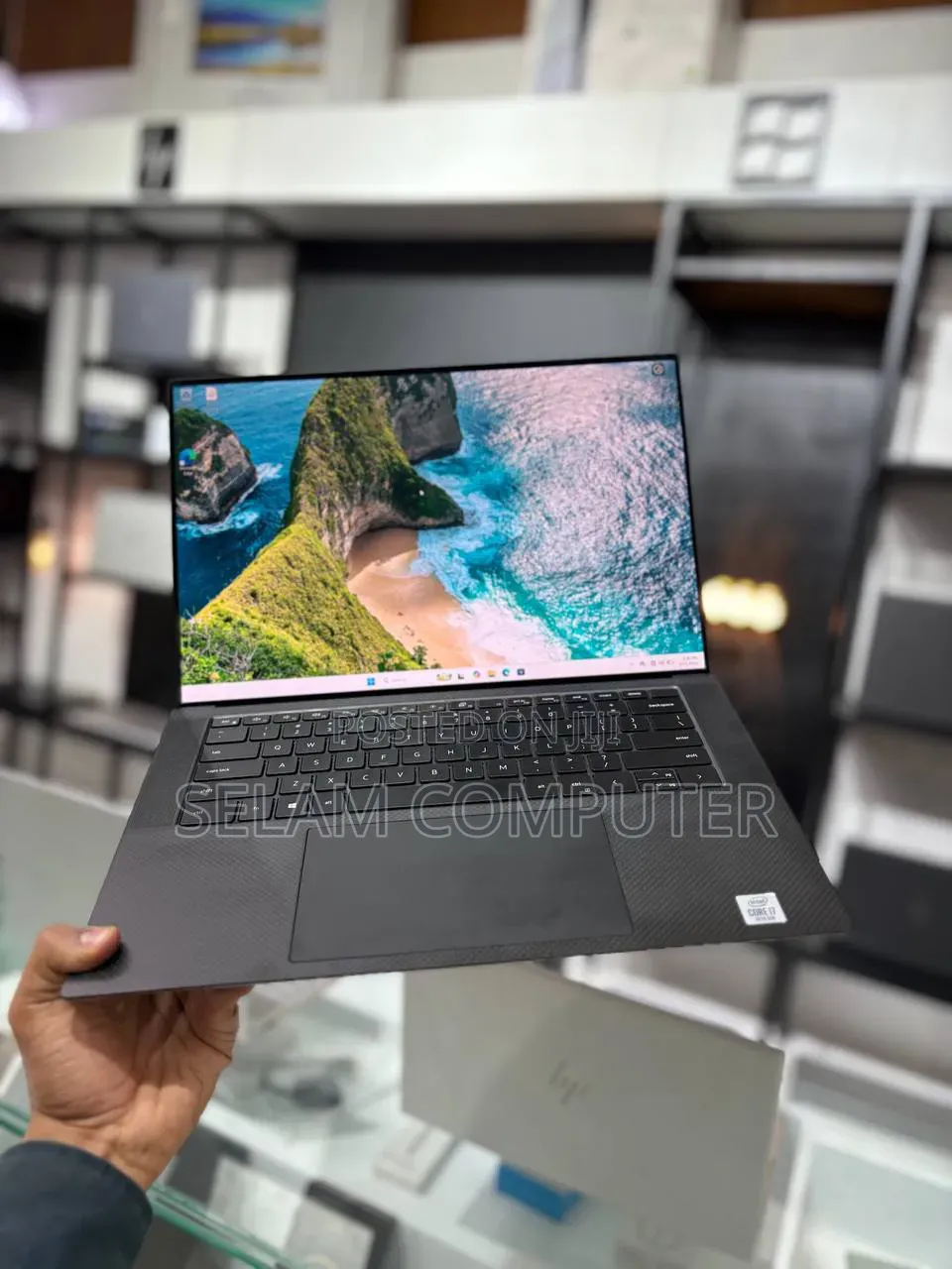 New Laptop HP Pavilion 15 16GB Intel Core i7 SSD 1T