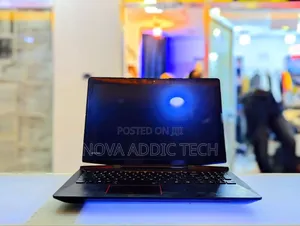 New Laptop Lenovo Legion Y720 8GB Intel Core i7 SSHD+SSD 256GB