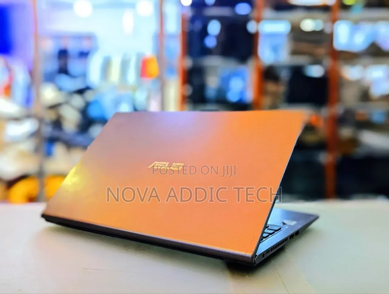 New Laptop Asus ASUSPRO B9440UA 8GB Intel Core i3 SSD 256GB