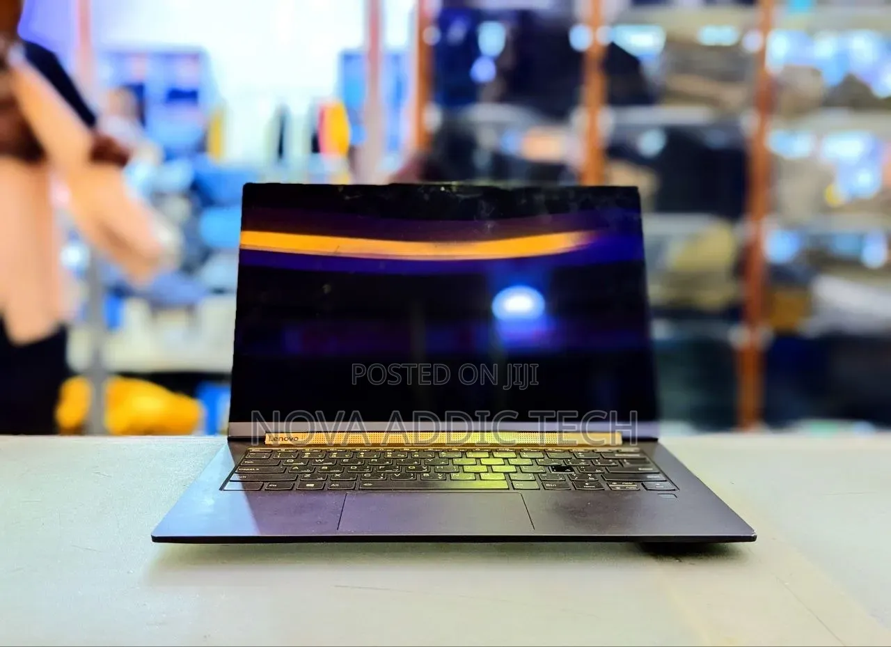 New Laptop Lenovo Yoga 9i 16GB Intel Core i7 SSD 256GB
