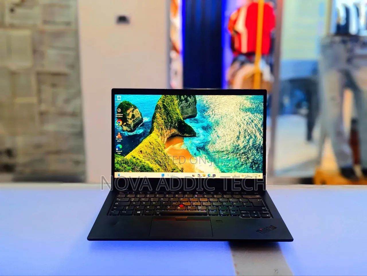 New Laptop Lenovo ThinkPad X1 Carbon 16GB Intel Core i5 SSD 512GB