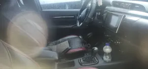 Toyota Hilux 2020 Gray