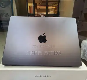 New Laptop Apple MacBook Pro 16GB Apple M5 Pro SSD 512GB