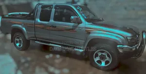 Toyota Hilux 2003 Silver