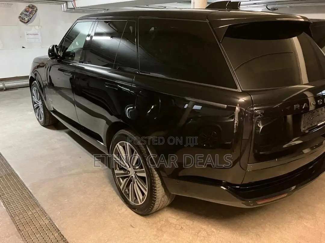 New Land Rover Range Rover P530 Autobiography LWB 2025 Black