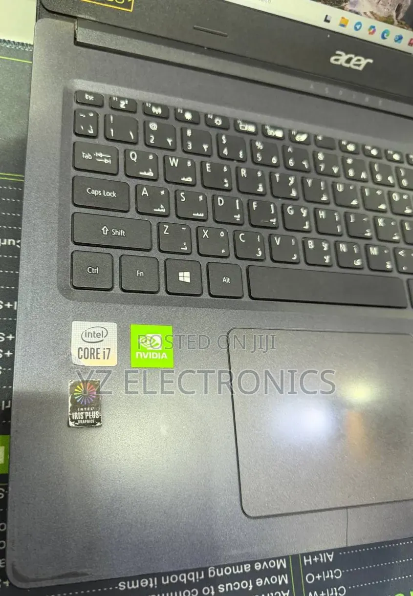 New Laptop Acer Aspire 3 8GB Intel Core i7 HDD 256GB