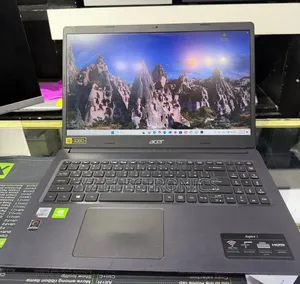 New Laptop Acer Aspire 3 8GB Intel Core i7 HDD 256GB
