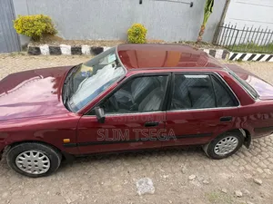 Toyota Carina 1996 Red
